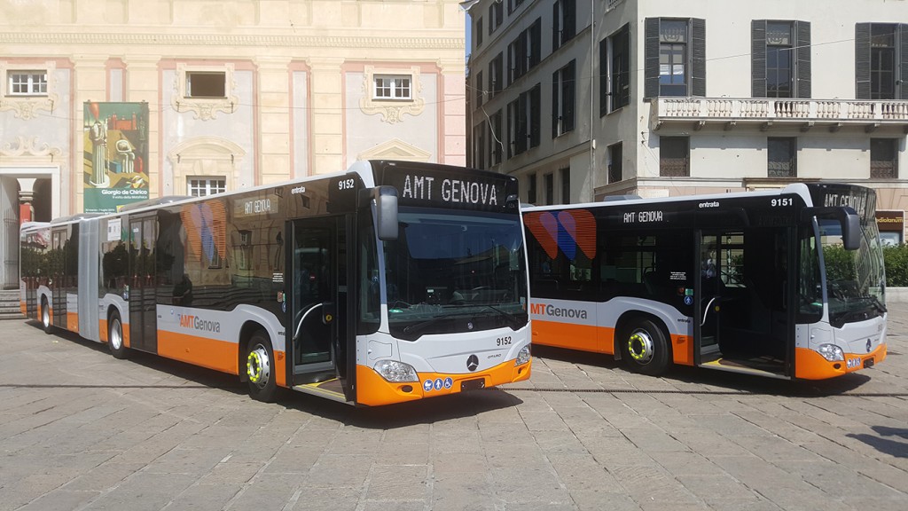 GENOVA Ecco I Nuovi Autobus Da 18 Metri Per AMT Mobilita GENOVA Ecco I Nuovi Autobus Da 18 Metri Per AMT Mobilita