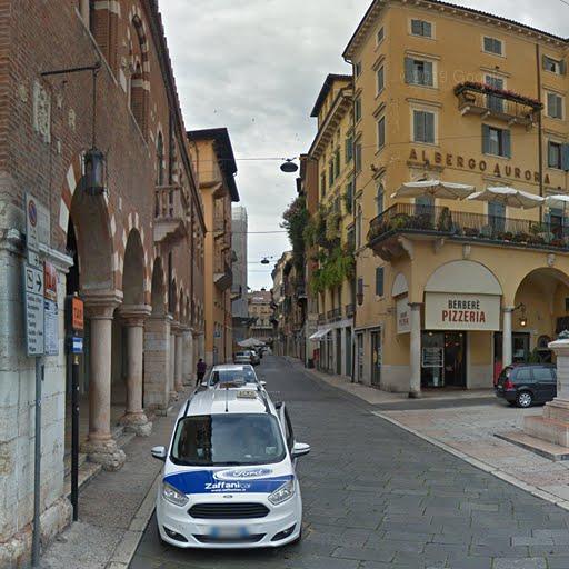 VIA PELLICCIAI VERONA