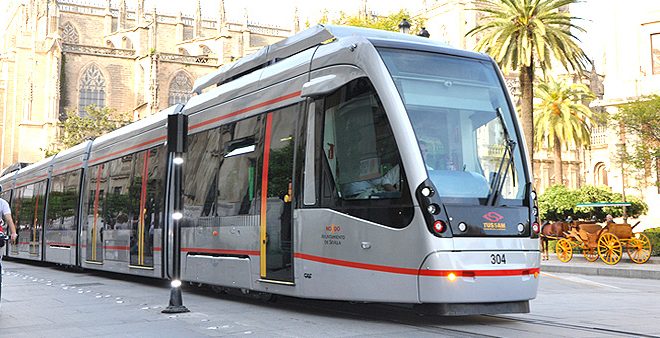 Atac: ritardi per i nuovi tram Urbos a causa del maltempo in Spagna