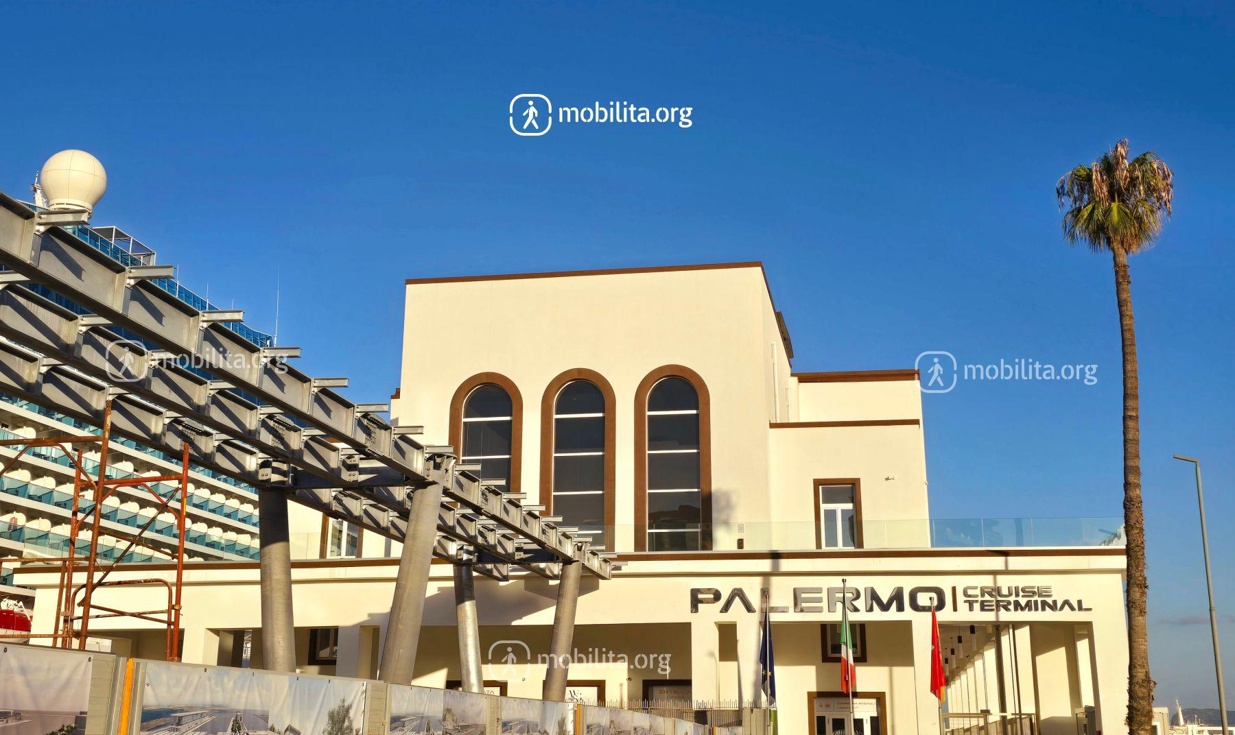 Restyling porto Palermo interfaccia città cantieri 1 mobilita