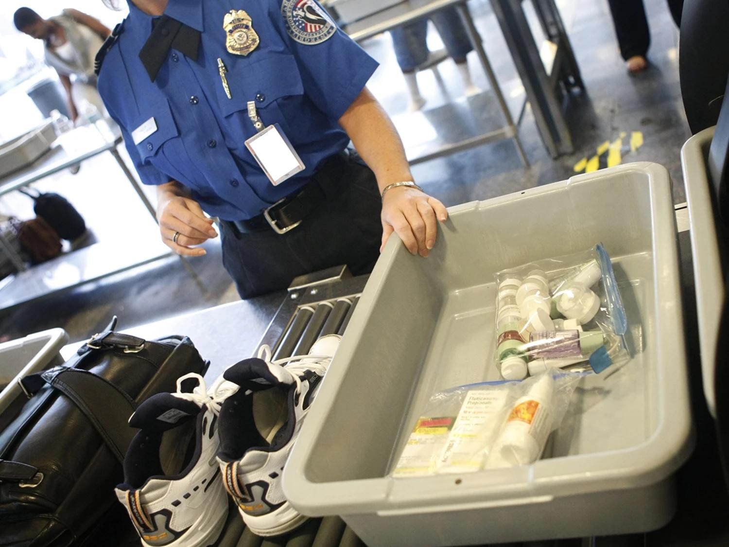 scanner liquidi aeroporti