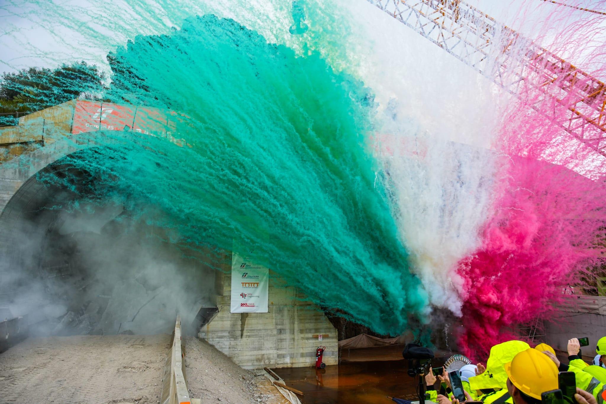 Abbattimento diaframma galleria Cefalù 2