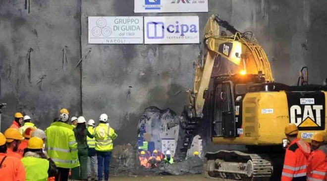 Napoli| Metro Di Vittorio-Capodichino: abbattuto diaframma