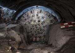 La TBM Paulina riprende i lavori al San Gottardo