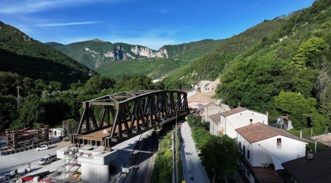 Raddoppio Genga–Serra San Quirico: varo del viadotto VI02
