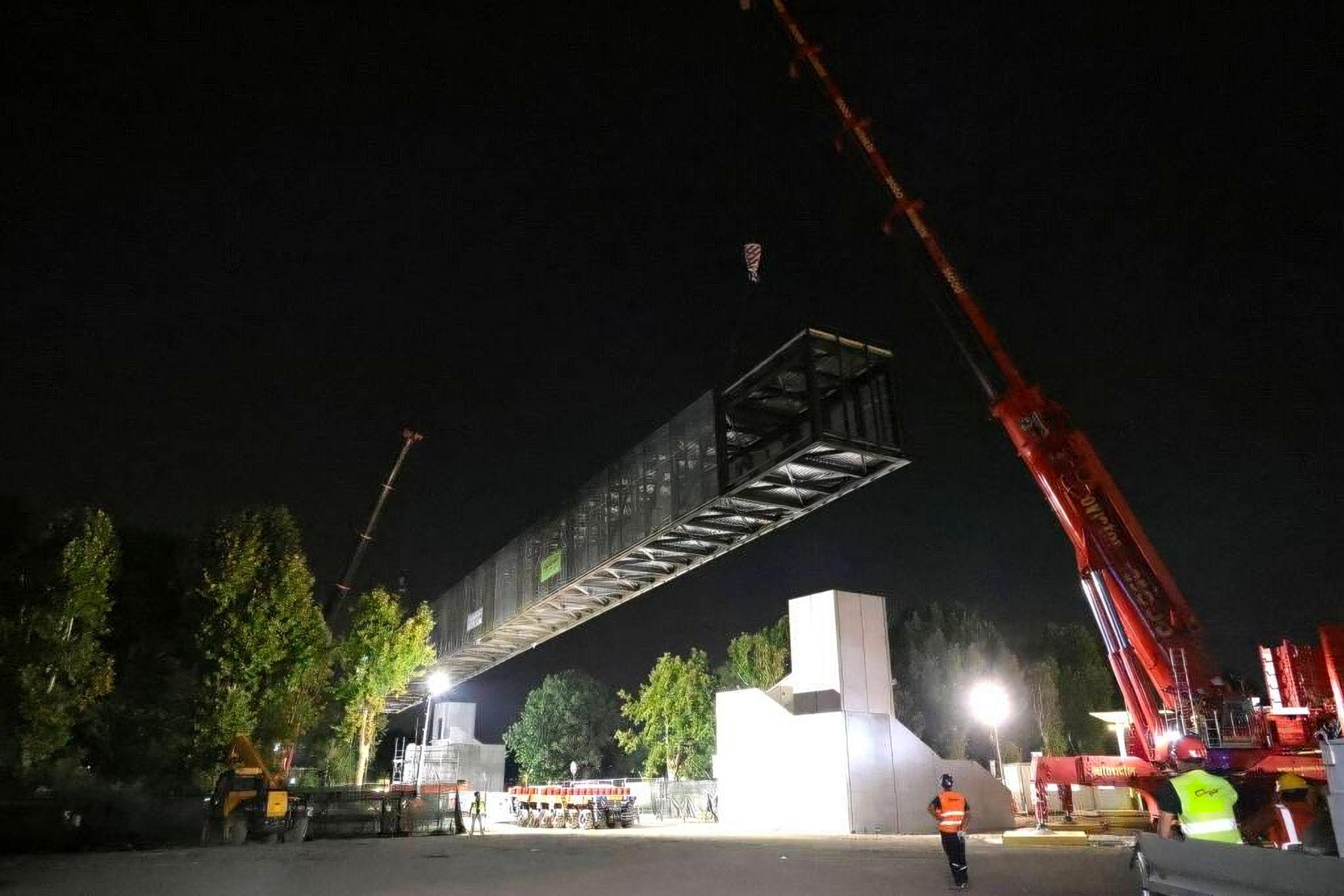 Ponte pedonale Milano Linate 1